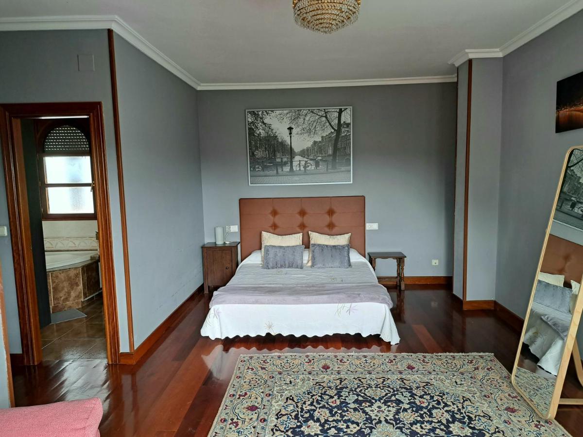 Casa Chalet, Elisa Gijon